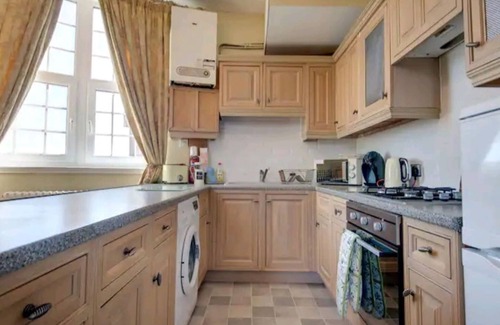 Mexborough Apartamento | Unique Carnegie Library Apartment