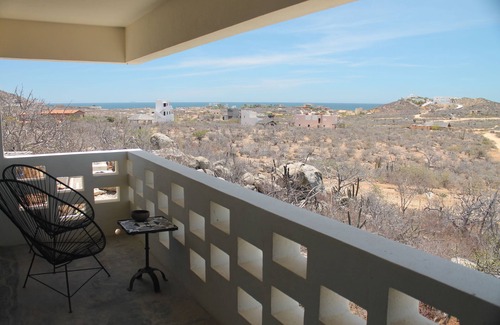 Los Zacatitos Casa | Unique Chic Eco-Retreat in beautiful Zacatitos - designed by J. Campos