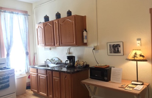 Buffalo Casa | Unique, Converted 1894 Historic Hotel Stay, The Big Buffalo, CITY APPROVED