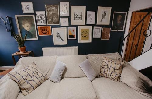 Millom Casa | Unique, cosy, Lake District artist hideaway - 5 bd