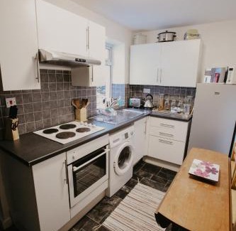 Millom Casa | Unique, cosy, Lake District artist hideaway - 5 bd