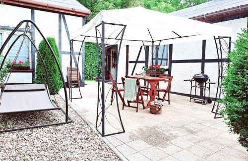 Biskupia Gorka Apartamento | Unique Cottage House in Gdańsk