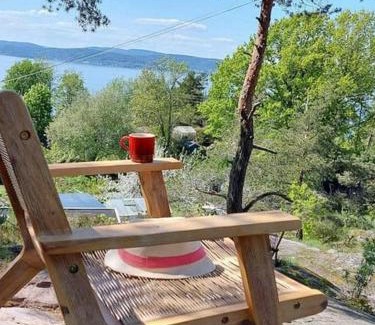 Fjellstrand Casa | Unique Design And Beautiful View In Fjellstrand