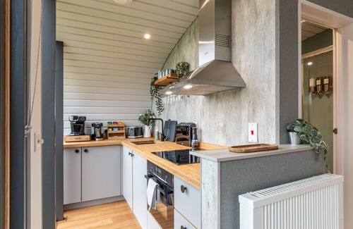 Chipping Norton Cabina | Unique Eco Studio Pod on Old Chalford Estate