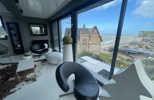 Veulettes-sur-Mer Villa | Unique!!! Exceptional clifftop villa with sea view. Elevator in the villa.