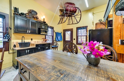 Geneva Casa | Unique Finger Lakes Converted Horse Barn w/ Patio!