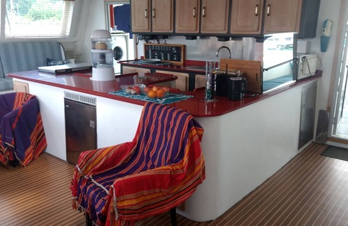 Mahe Island Alquiler De Eote | Alojamiento único y divertido en un barco en el paraíso.