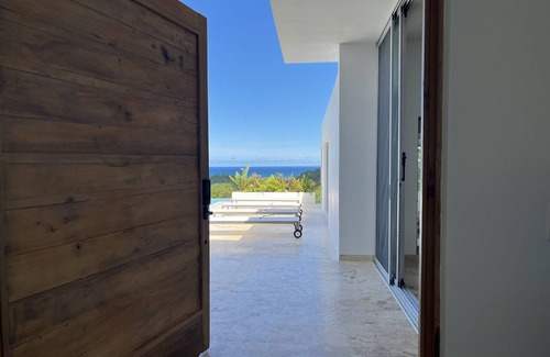 Las Terrenas Villa | ⚡Unique Hilltop Eco Villa, Las Terrenas con Housekeeper⚡