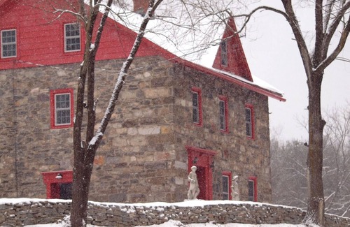 East Stroudsburg Casa | Unique Historic Guest House No Neighbors in Sight