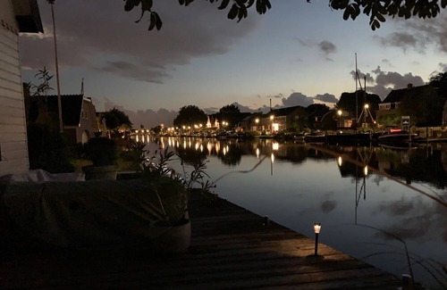 Municipality of Aalsmeer Casa | Unique holiday home at the water near Amsterdam with boat for rent