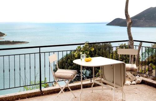 East Mani Casa | Unique Home with Serene Panoramic Views