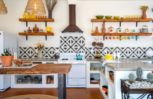 Yucca Valley Casa | Wild Wolf Ranch: Eclectic Hacienda, Joshua Tree exuberante 9 acres