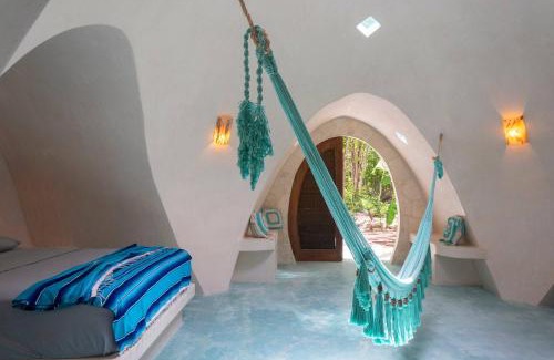 Soliman Bay Apartamento | Unique Jungle Dome Ha with Kitchen