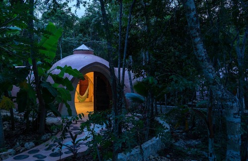 Soliman Bay Apartamento | Unique Jungle Dome Ha With Kitchen