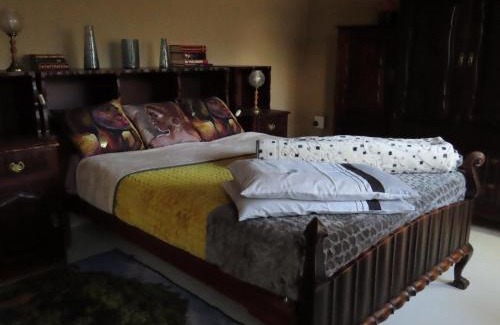 Marloth Park Casa | Unique Kruger hide