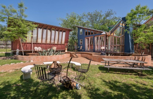 Spicewood Casa | Litera Casa Eco-Cabin