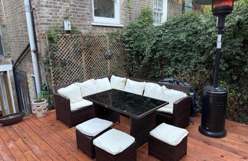 Harrow Road Apartamento | Unique Luxury Home in the heart of London. Air conditioned with private garden