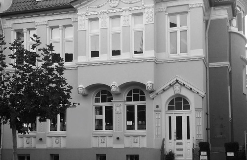 Bad Salzuflen Villa | ¡Exclusiva Suite Casita para 6 personas, Villa Histórica Reformada! ¡¡