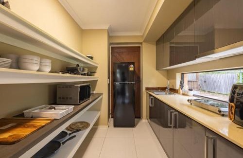 Stretton Casa | Unique Modern 4BR House for Your Getaway Stretton