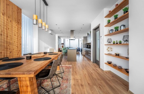 Boranovice Casa | Unique modern House with swimming pool and elevator