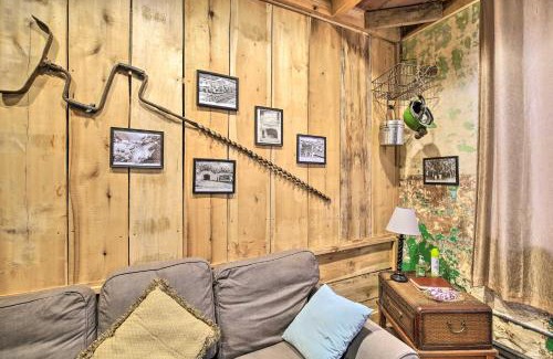 Wilcoe Apartamento | Unique Old Schoolhouse ATV Retreat in WV!