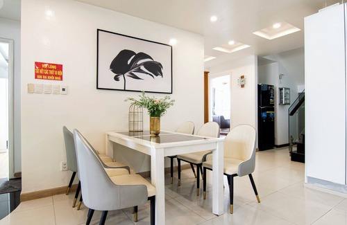 District 5 Apartamento | UNIQUE Penthouse /private POOL/SAUNA FREE, luxurious 4BR@5BED/D1/BUIVIEN/