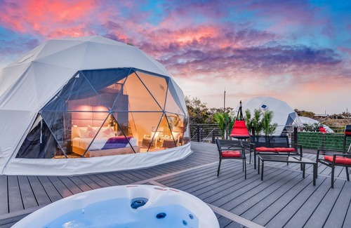 Lago Vista Complejo | Unique Eco-Glamping Resort in TX Hill country - Pod #8!