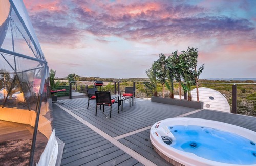 Lago Vista Complejo | Unique Eco-Glamping Resort in TX Hill country - Pod #8!