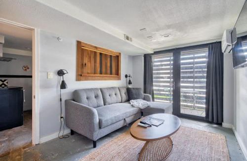 Alphabet Historic District Casa | Unique Portland Home in Pearl District Sleeps 4