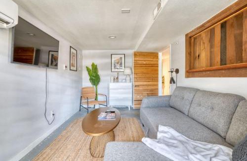 Alphabet Historic District Casa | Unique Portland Home in Pearl District Sleeps 4