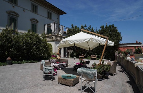 Lari Casa | Unique property: elegant and prestigious Art Nouveau villa in the Tuscan hills.