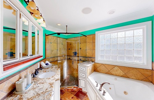 Chester County Casa | Unique property with retro room, fireplace, hot tub & pool
