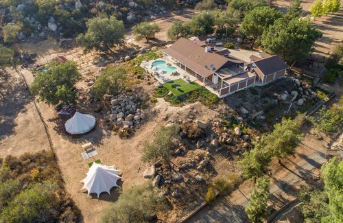 Temecula Cabina | Unique ranch home with pool and hot tub on beautiful 5 acres!