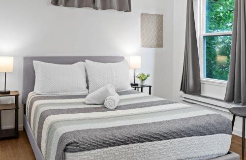 Phoenix Hill Apartamento | Unique Retreat Two 1BR Shipping Container Units