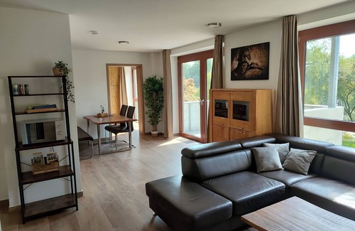 Metelen Apartamento | Unique "Seeblick" vacation apartment located directly on the lake