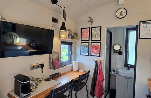 Laverton Apartamento | Unique Shepherd's Hut in the Cotswolds, pet friendly, a glorious retreat