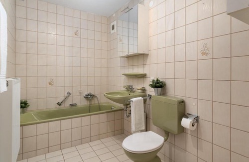 Schonach im Schwarzwald Apartamento | Unique: Sonnenverwöhnte 2 Zimmer Familienwohnung im Schwarzwald mit Netflix
