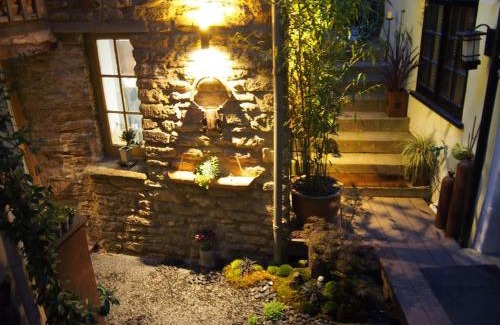 Frome Apartamento | Unique space in heart of Frome