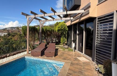 Faaa Apartamento | Unique suite piscine vue mer