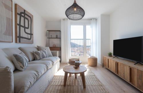 Palma-Palmilla Apartamento | Unique Three-Bedroom Apartment in the Heart of Malaga