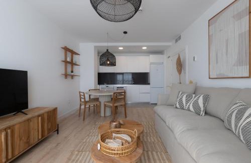Palma-Palmilla Apartamento | Unique Three-Bedroom Apartment in the Heart of Malaga