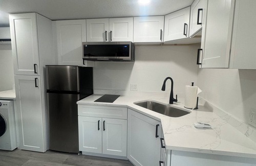 Sandy Cabaña | Unique Tiny House in Sandy Close to Ski Resorts & downtown SLC