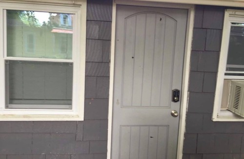 Bowling Green Casa | Unique tiny house in the heart of BG!