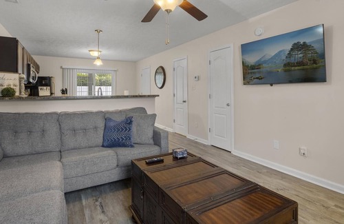 Westgate Casa | Unique Townhome in the center of Jacksonville!