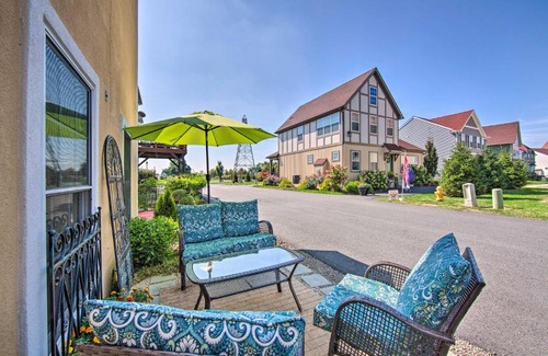 Adamstown Casa | Unique Townhouse in Bavarian-Style Neighborhood!