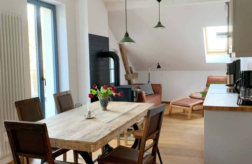 Liepe Apartamento | Unique vacation apartment for 6 to 8 people with a historic ambience