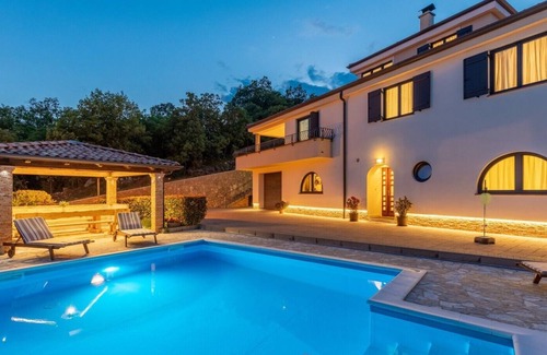 Viskovo Villa | Unique villa with private pool near Kastav