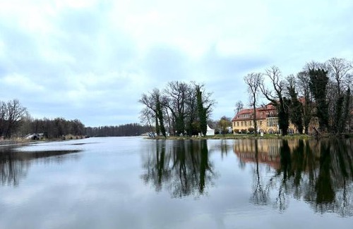 Oberhavel Alquiler De Eote | Unique Water Stay Tiny Hausboot für 2 Personen