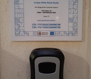 Giovinazzo Apartamento | Unique white stone Studio