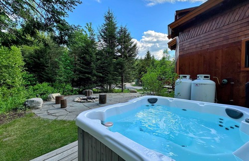 Bretton Woods Cabina | Una casa verdaderamente única en medio de un paraíso ecológico: Owls Roost en Moose Lodge and Cabins